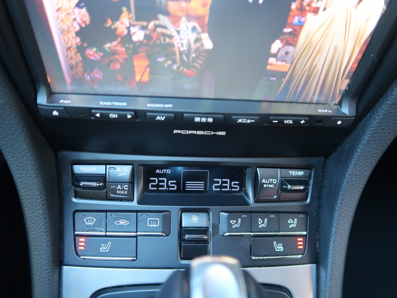 car thumbnails